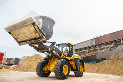 Shovelmachinist menglocatie Kampen